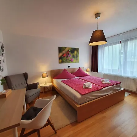 Gruener Baum Neckargerach