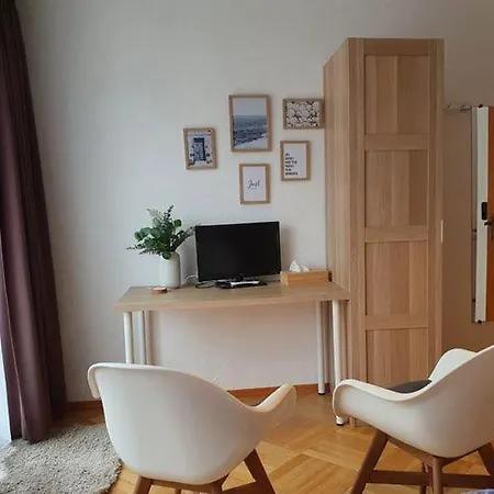 Gruener Baum Kro
