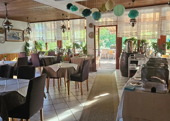 Mini-hôtel Gruener Baum Neckargerach